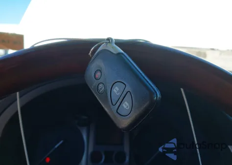 2011 Lexus Gx 460 from USA, damaged, VIN JTJBM7FX4B5022175